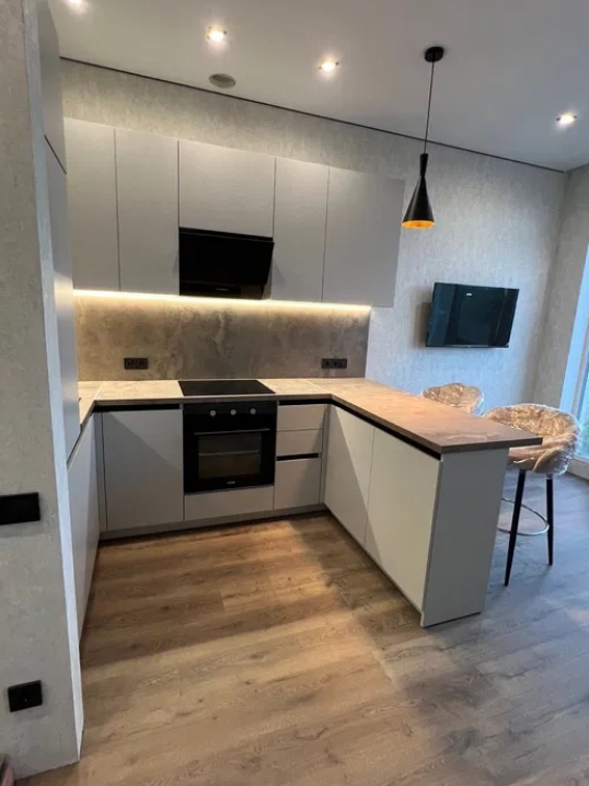 продажа однокомнатной квартиры номер A-174421 в Приморском районе, фото номер 12